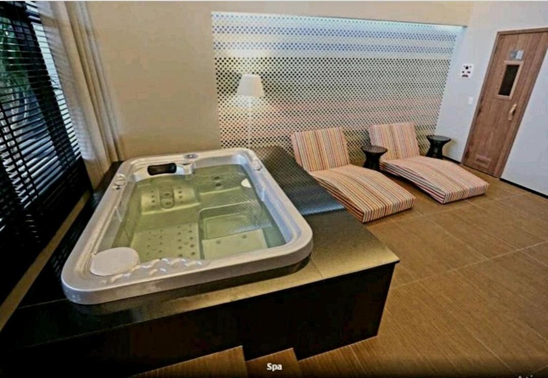 Apt Hotel Astron Mundialサルバドール エクステリア 写真